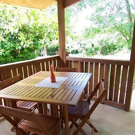 Maison De 2 Chambres Avec Vue Sur Le Jardin Clos Et Wifi A